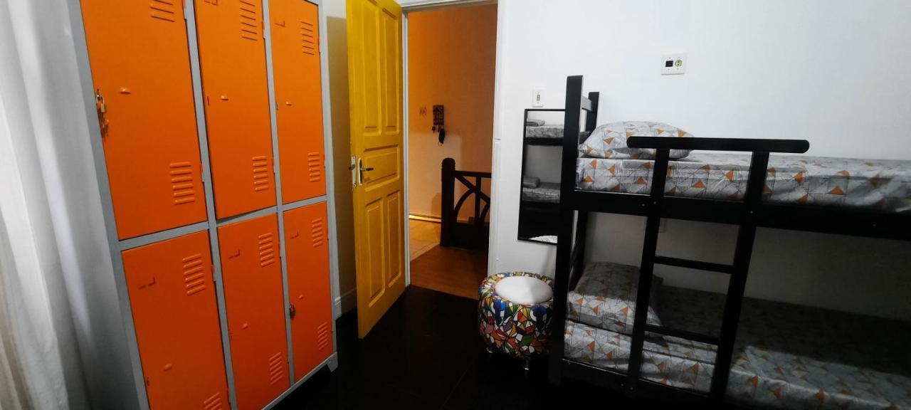 Quintal Da Bella Hostel Сантос Экстерьер фото